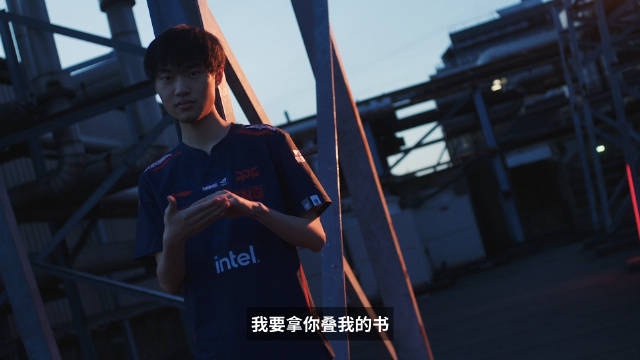 MSI胜决宣传片knight：我要拿Faker叠我的书我会帮Chovy复仇的