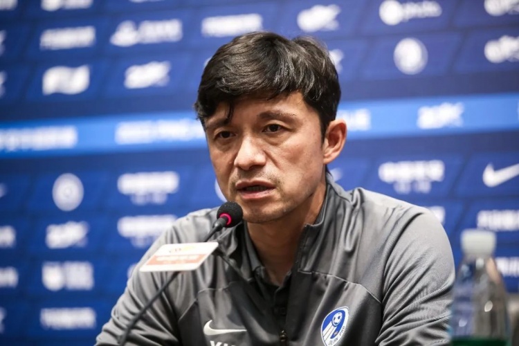 战斗2023赛前 | 谢晖：希望在主场氛围的加持下 踢一场激情的比赛-直播吧