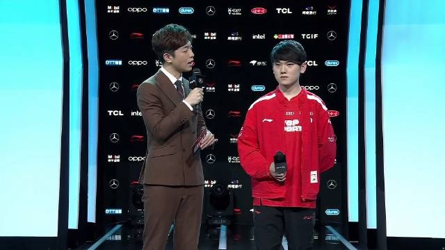 赛后采访JKL：这个英雄吉格斯就是有手就行