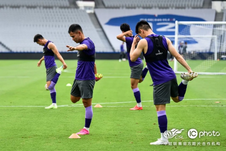 中超第14轮上海申花vs天津津门虎赛前瞻_记者:申花今日奔赴天津,战津门虎应该会面临破密集防守难题_徐嘉敏于根伟赛前采访