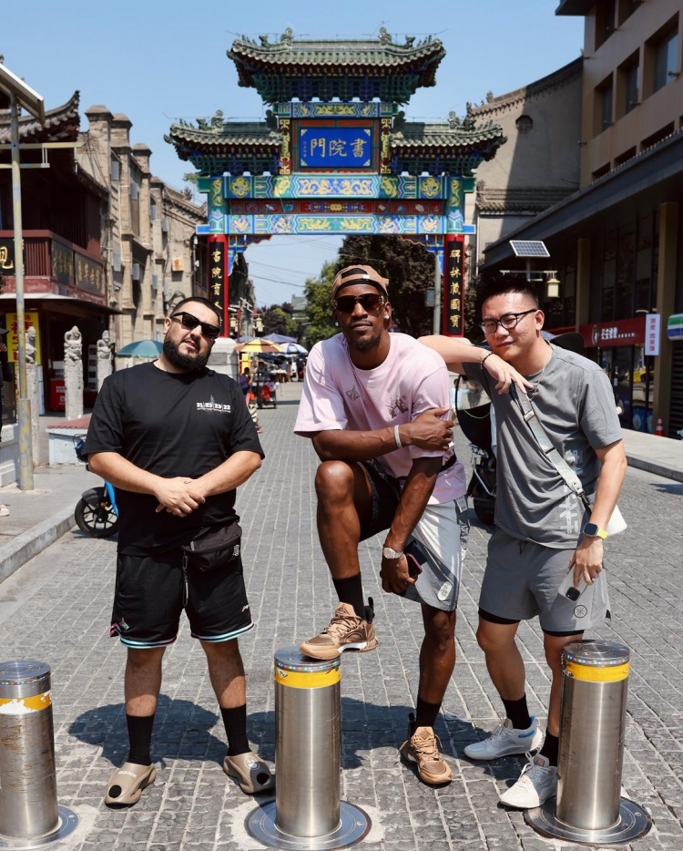 巴特勒更新INS晒中国行西安站：意外之旅第5天！