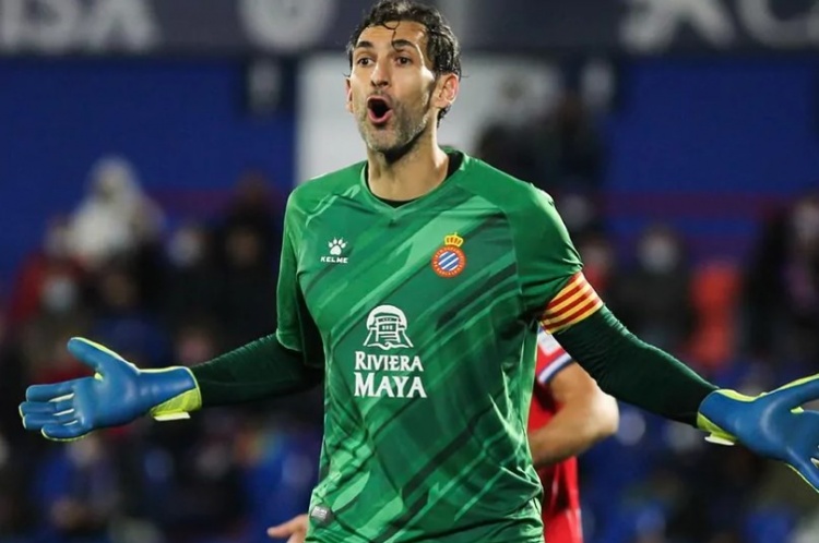 迭戈洛佩斯若无报价会平静退役享受当初在皇马的竞争时光