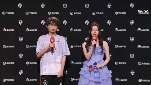 RW侠赛后采访梓轩：谁都想进季后赛，积分压力很大