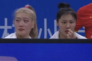 中国女篮以101-46大胜蒙古 女篮球员李梦表现稳定