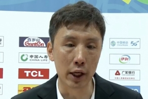 殳海：闵鹿蕾早上5点半就到操场 易立上任以后睡眠时间极少