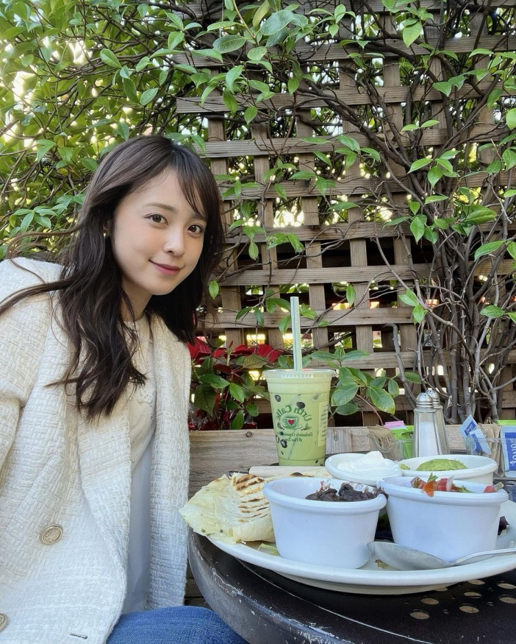 渡边雄太娇妻带你探访咖啡店：自从在日本就爱上了它🌿