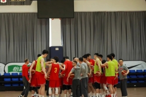 中国男篮主帅乔尔杰维奇谈比赛和球员