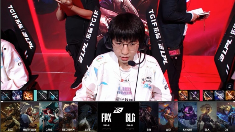 🎮Deokdam杀穿Elk连送两波收汁 FPX痛失优势好局 BLG先下一城