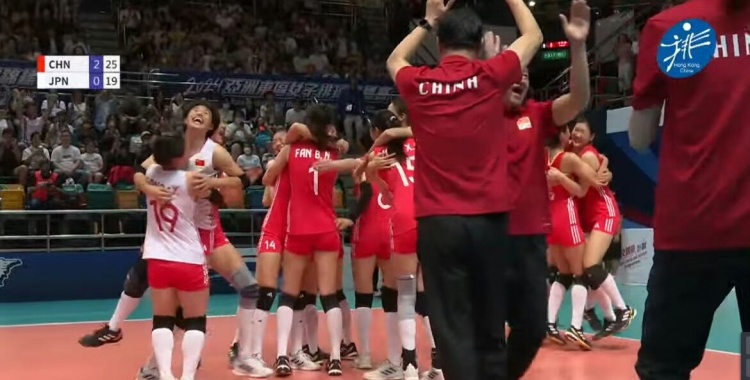 🏆️东亚女排锦标赛决赛：中国国青女排3比0完胜日本夺冠！