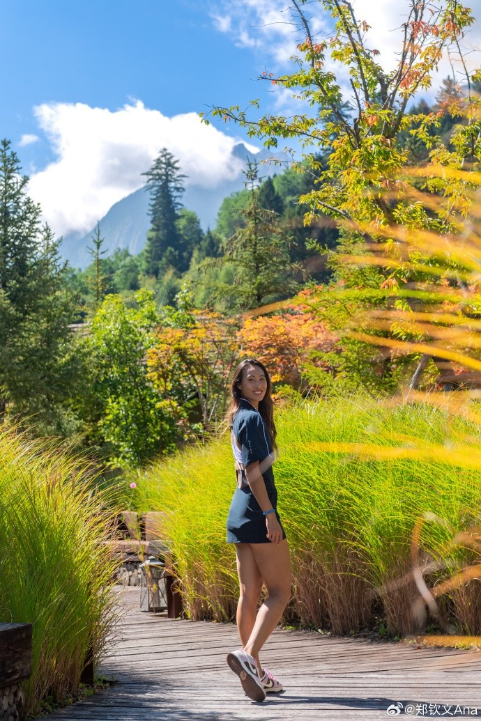 郑钦文晒在九寨沟度假的照片：大自然是充电的最佳地方🔋🌿