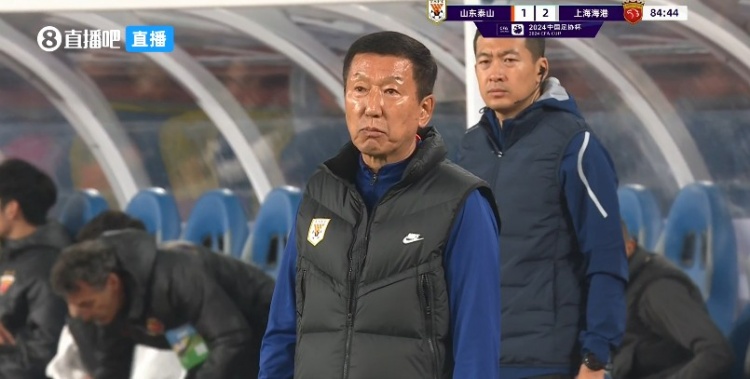 媒体人：崔康熙两年输两次足协杯决赛 下一年不必踢亚冠好好弄联赛