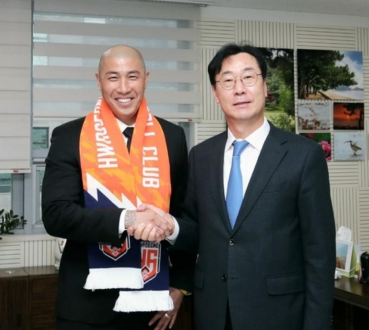 暖心时间！赛后乔丹