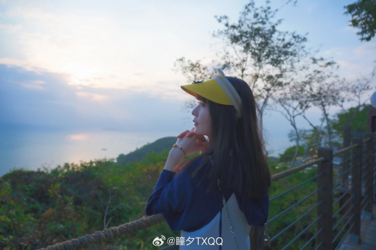 瞳夕晒照：假期掉落的明信片