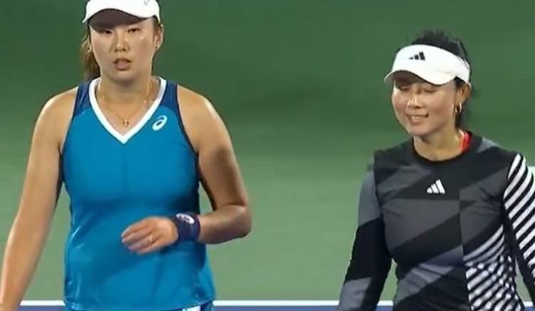 网球WTA1000迪拜站女双半决赛：徐一璠/杨钊煊1-2憾负，无缘决赛