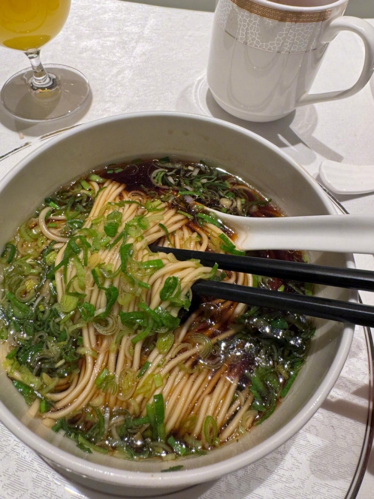 png电子网站解说小楼晒照：我有在好好生活哦~~