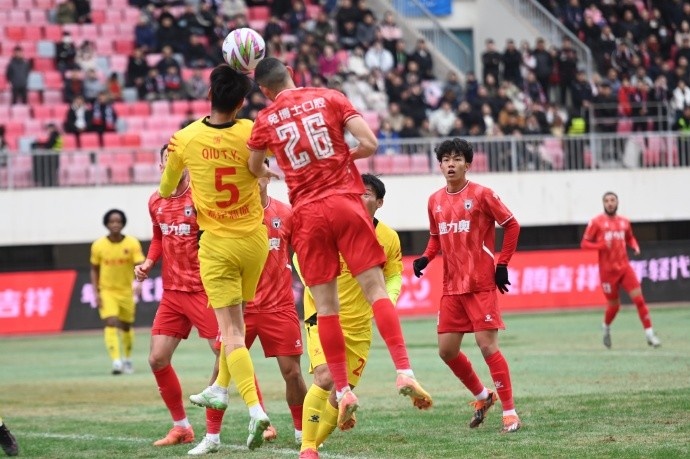 陕西联合主场2-1战胜上海嘉定汇龙，赢得西部杯足球邀请赛首胜