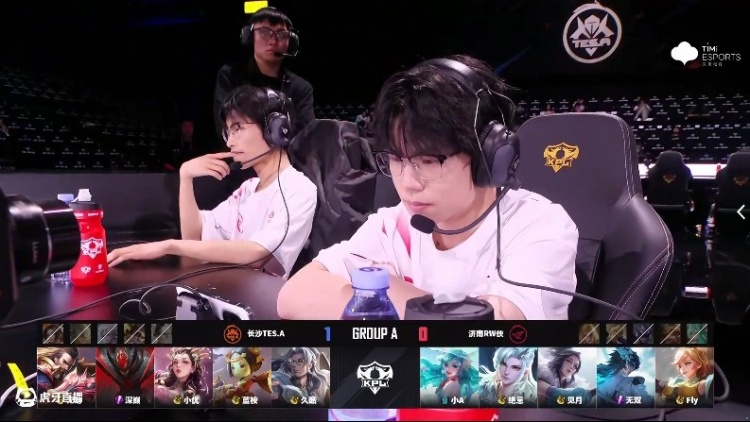 🎮锁定季后赛！TES关键比赛气势如虹 3-1 RW锁定季后赛名额