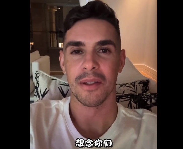 奥斯卡录制视频：很想念上海的球迷们，也希望海港越来越好