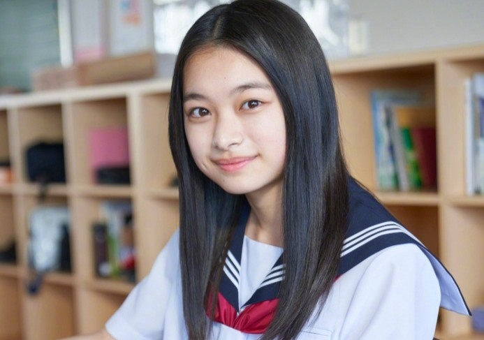 太会玩！日本知名女星公开道歉，曾被曝“脚踏两条船的不伦恋”！