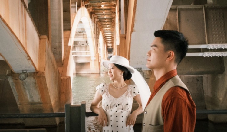 谈球吧(中国)官方网站🥰有点甜！黎伊扬女友晒恩爱合照：在大理🎞️
