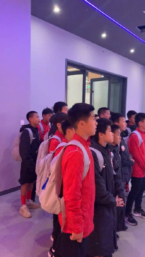 提升荣誉感 增强凝聚力 亚泰青训开展传承足球精神主题教育