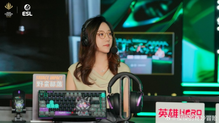 DOTA2解说璨璨晒照：恭喜XG！拉满且超级充实的一天