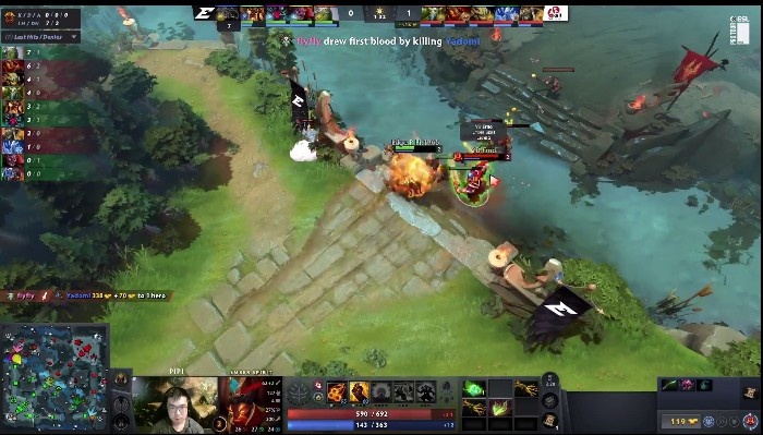 🎮龙心火猫肉得无法处理 YB先知阵容分路带线推进玩弄Edge