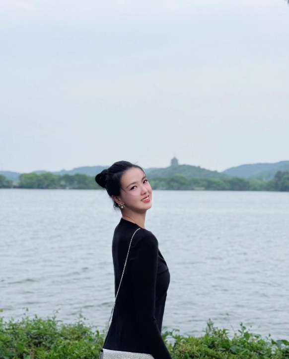 🥰🥰🥰张常宁晒与吴冠希的恩爱合照：爱至圆满❤️