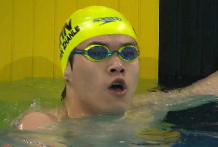 男子和女子4x100m混合接力赛决赛：Zhejiang Team的超级阵容赢得了冠军 Pan Zhanle赢得了第四枚金牌