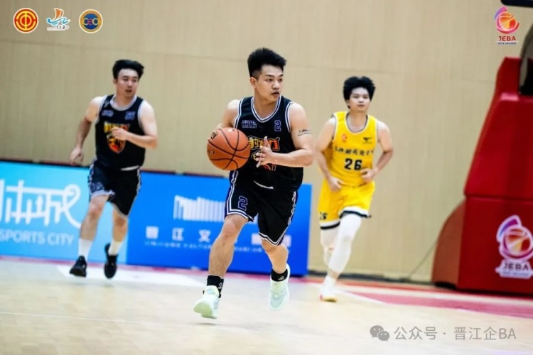 晋江企BA 林泽鹏48分 泉职大开门红 晋航三少78分 “浔兴”首秀！