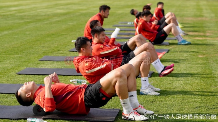 今日训练图集出炉！💪