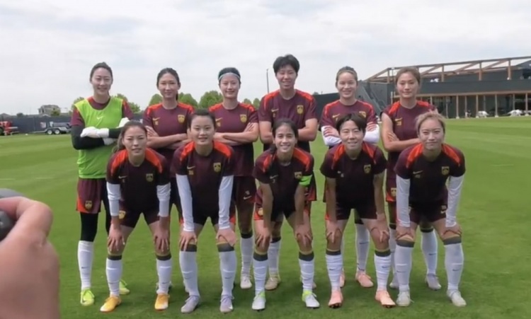邵子钦、智杰破门，中国女足2-1战胜堪萨斯城激流女足预备队