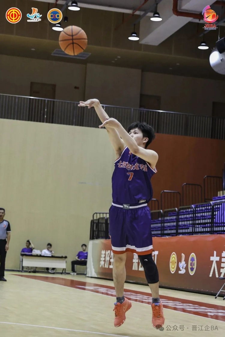 【球迷报道】晋江企BA 5.24浔兴施雄猛首次亮相爆砍46分！今晚G组晋级焦点战！(图12)