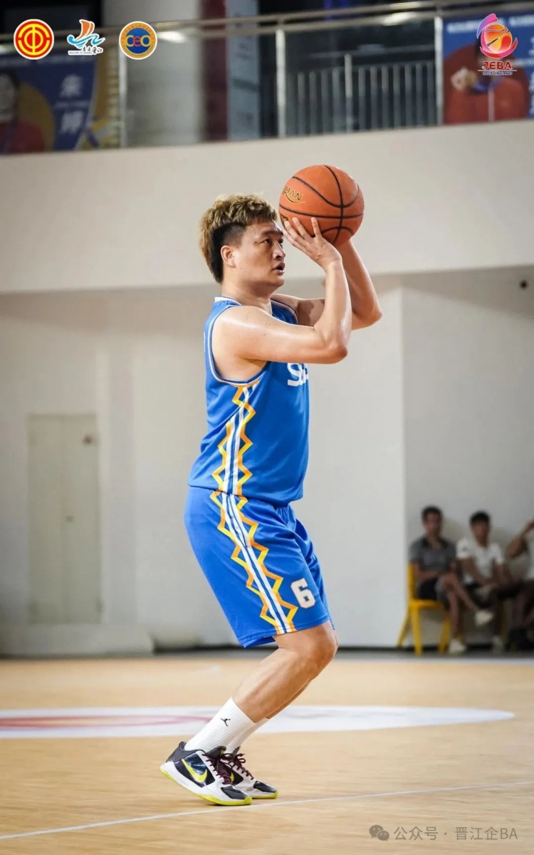 【球迷报道】晋江企BA 5.24浔兴施雄猛首次亮相爆砍46分！今晚G组晋级焦点战！(图19)