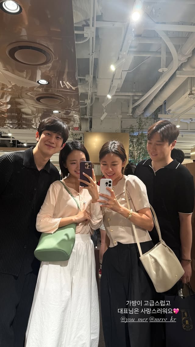 LCK主持裴惠智晒照：六月来了🌷要开心呀~