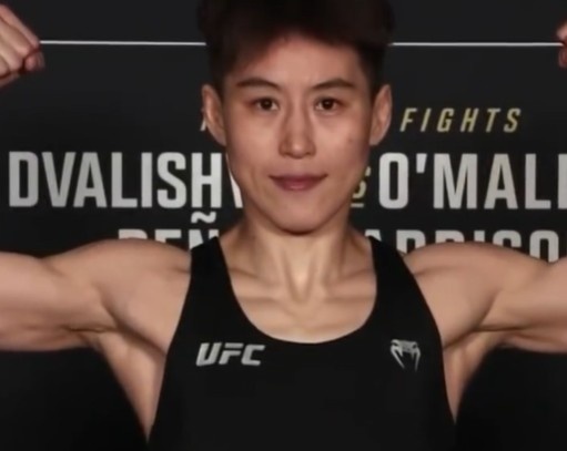UFC316：对手Silva超重 6磅Wang Cong决定继续比赛