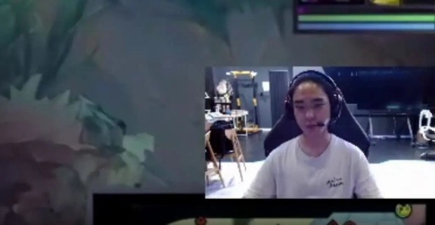 预言家！Berserker：小心地预测T1 3-0，感觉势头在T1