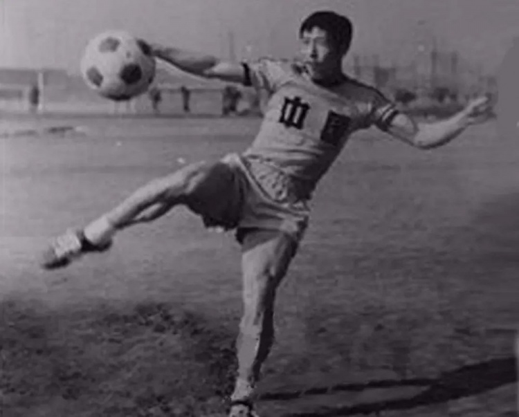 名宿李福宝因病逝世，1979、1980年曾连续位列国足射手榜首位