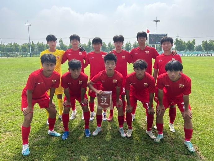上海海港U17隊60戰(zhàn)勝成都蓉城U17隊，取得青少年精英聯(lián)賽三連勝