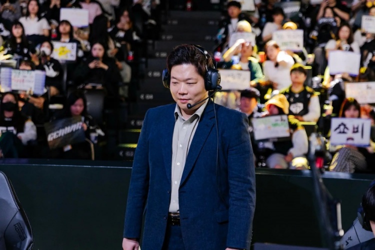 可你们下场打T1！金晶洙：明天要彩排没法训练我们会好好准备BP