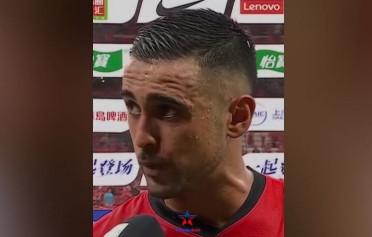 莱昂纳多：遗憾失点第2个点球加布里埃尔请求自己罚&说他有把握
