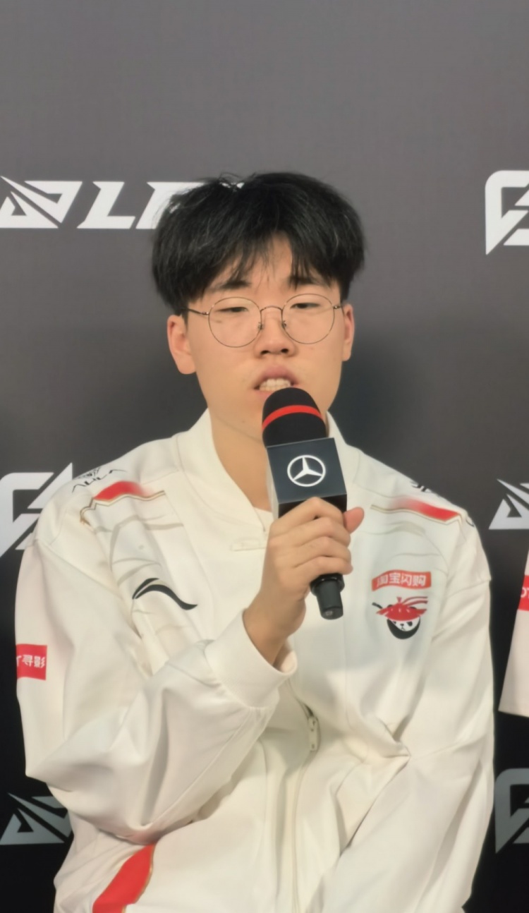 外面待了一个月回来水土不服了Kael：我们要调整回LPL的打法了