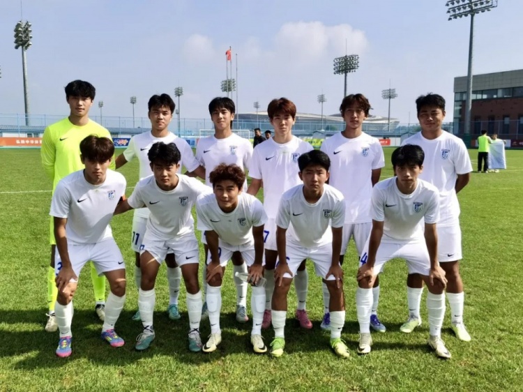 [值得一看]第四届中青赛：大连英博U19队8-0战胜江西庐山