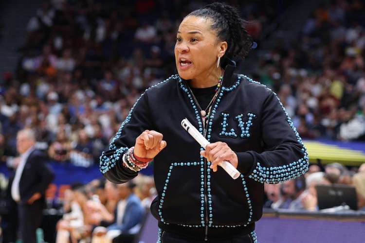 【值得一看】打破性别壁垒！勇士老板拉科布被视为聘请NBA首位女主帅的先驱(图4)