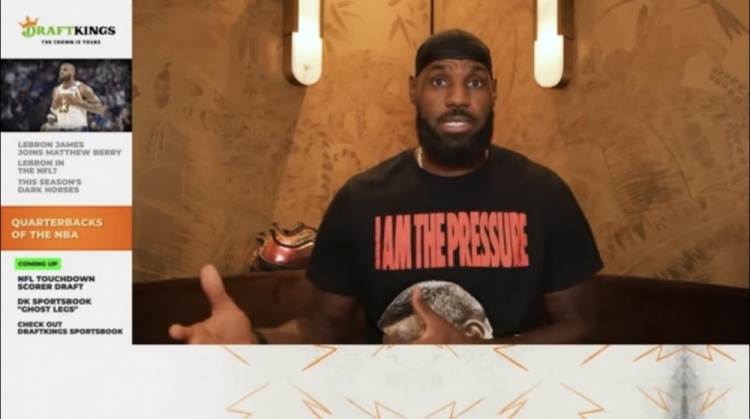 [你怎么看？]詹姆斯：NFL中最重要的是四分卫 NBA中最重要的球员是更衣室领袖