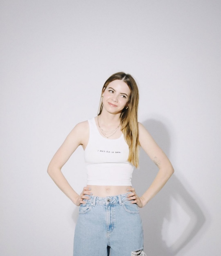 【体育世界】女主持：有人生一堆女儿也没个儿子因为男人精子不行 KD：哦是吗?