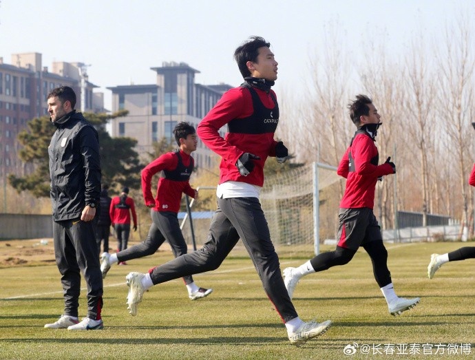 【长春亚泰】亚泰备战收官战 苏亚雷斯：要尽快调整心态打好最后一轮比赛(图6)