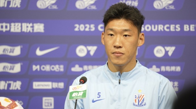 斯卢茨基：明天是本赛季最后一场比赛，努力发挥最好精神面貌