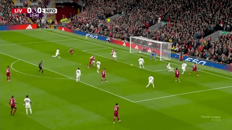 小吧译言家|能找到1.25亿个理由！伊萨克就是如今利物浦最大麻烦