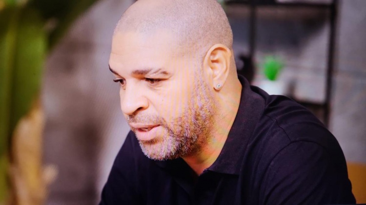 [体育热讯]阿德里亚诺：很高兴看到国米球❕迷仍然➡️关心我 最强的队友是伊布